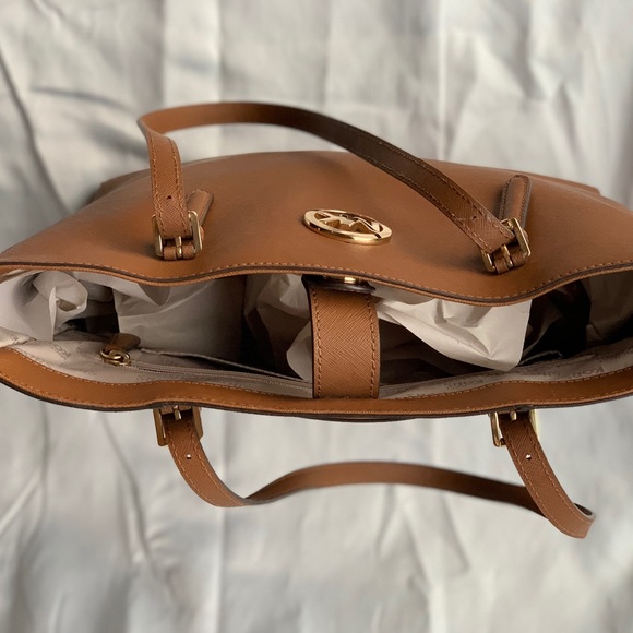 Michael Kors Large Brown Leather Tote - Picture 4 of 9